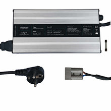 Charger LiFePO4 Battery 12V 10A