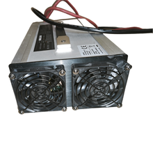 Ladegerät LiFePO4 Akku 12V 100A (B-Ware)